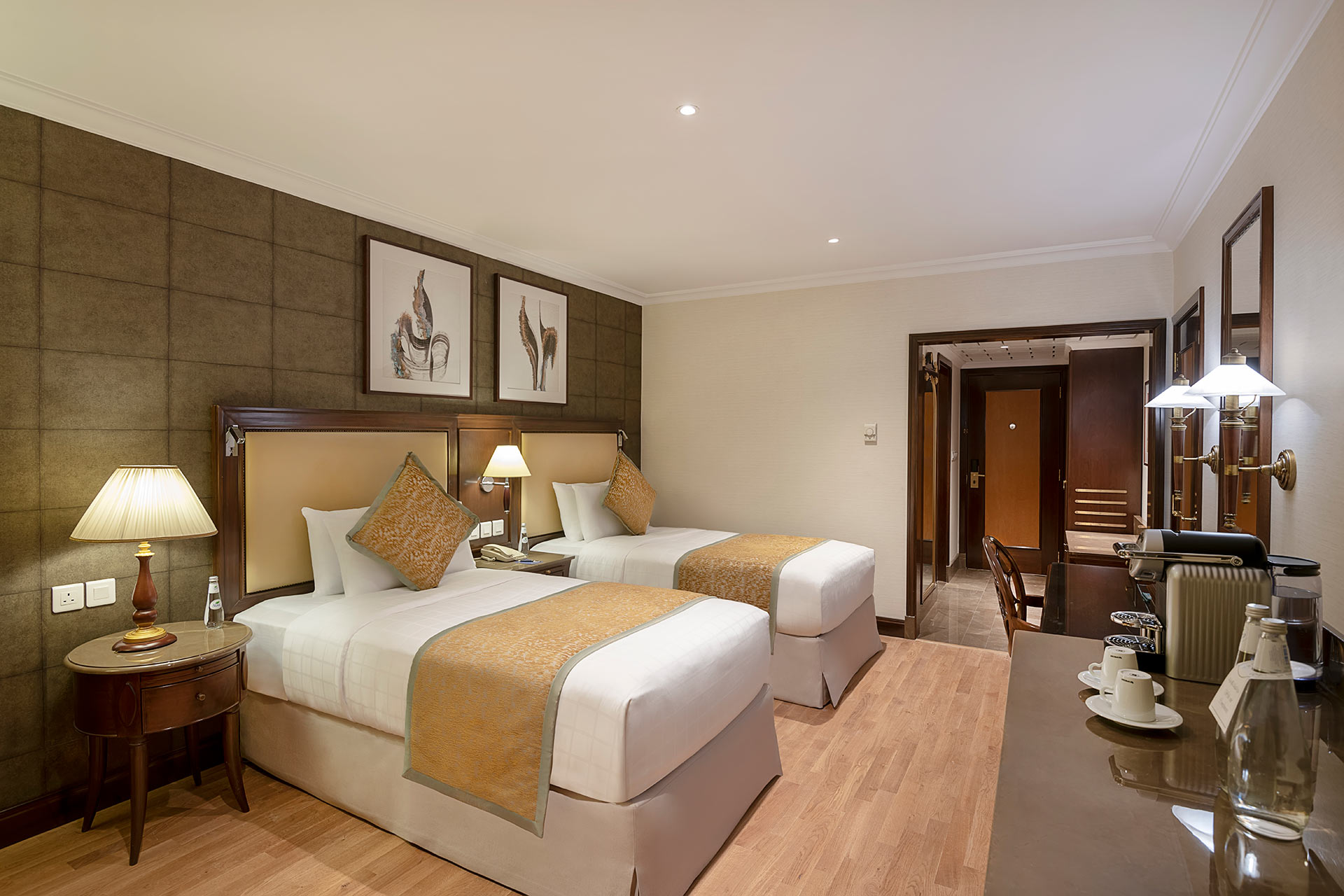 Premier City Twin beds