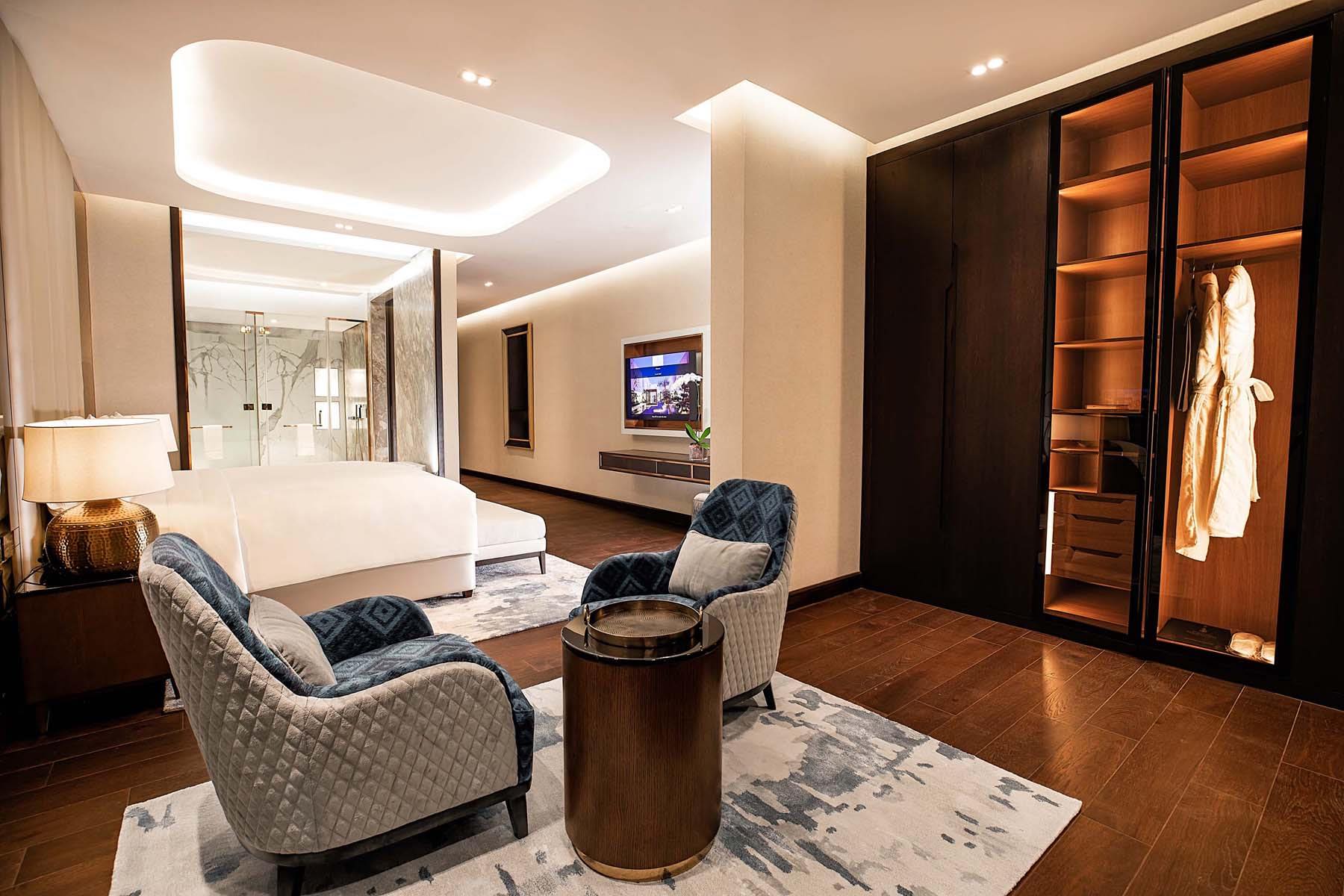 Biltmore_bedroom2 (2)